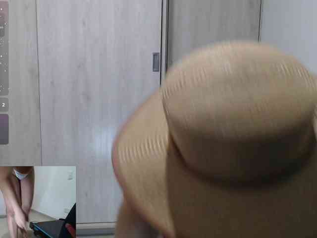 candymilff, live webcam girl, age 38, from COLOMBIA, streaming now, anaal spelen, aziatische massage