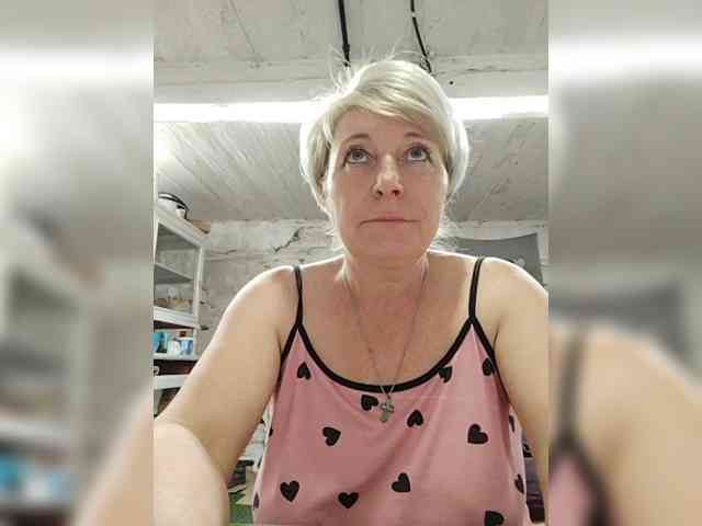 Milena77-1, live webcam girl, age 42, from Россия, streaming now, camshow, chatten