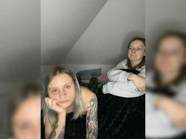 BlueVixen666, live webcam girl, age 20, streaming now, chatten, zaadming