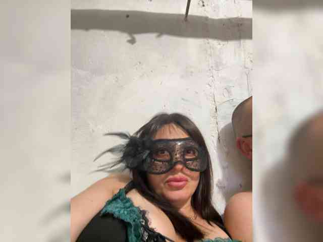Vika-62, live webcam girl, age 36, from Россия, streaming now, kontneuken, kont op mond