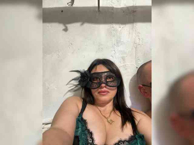 Vika-62, live webcam girl, age 36, from Россия, streaming now, kontneuken, kont op mond
