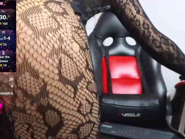 isaskinny, live webcam girl, age 21, from COLOMBIA, streaming now, ballikken, balzuigen