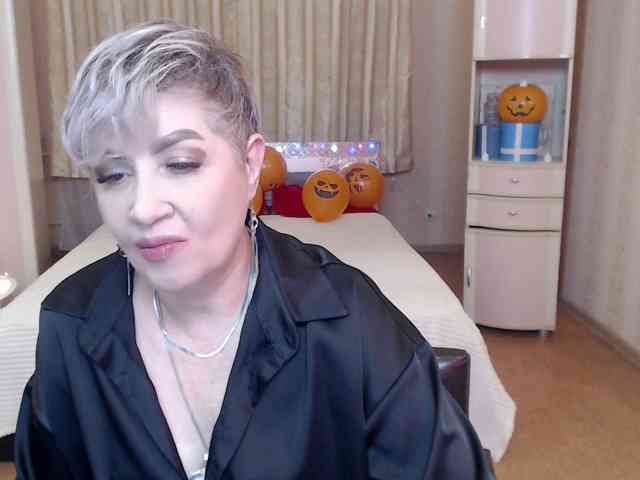 sexy-milffa, live webcam girl, age 55, streaming now, ballikken, pijpbeurt