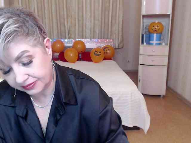 sexy-milffa, live webcam girl, age 55, streaming now, ballikken, pijpbeurt