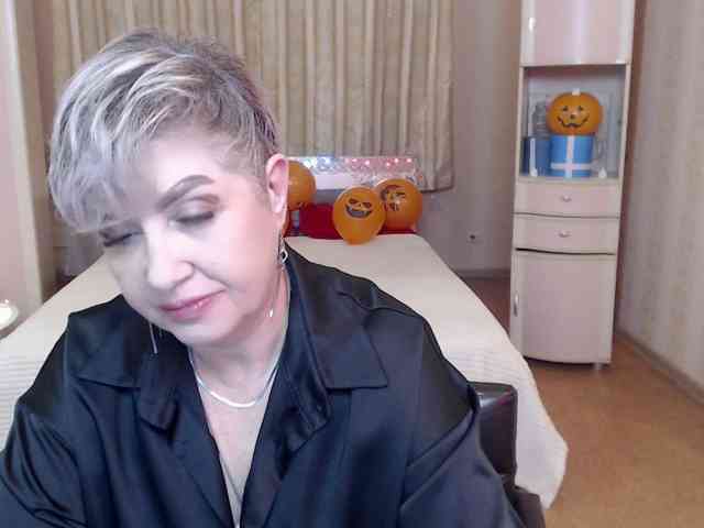 sexy-milffa, live webcam girl, age 55, streaming now, ballikken, pijpbeurt