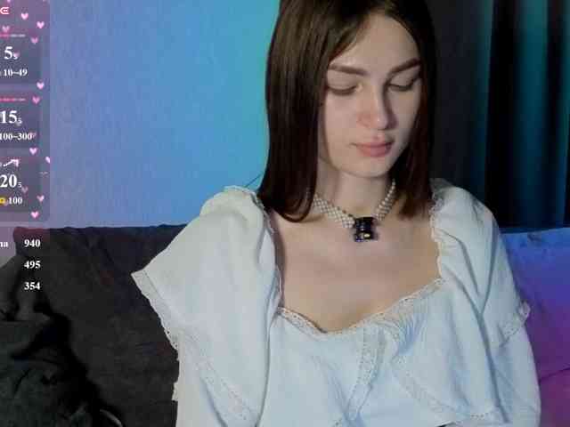 allienee, live webcam girl, age 21, from Россия, streaming now, kontvingeren, pijpbeurt