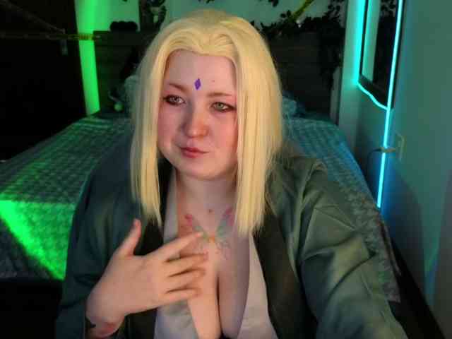 plushydevil, live webcam girl, age 24, from Россия, streaming now, pijpbeurt, chatten