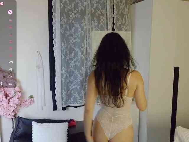 AnnabelleSky, live webcam girl, age 27, streaming now, pijpbeurt, camshow