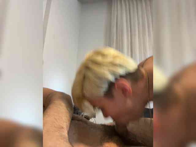 KiraSaint, live webcam girl, age 24, from Украина, streaming now, pijpbeurt, chatten