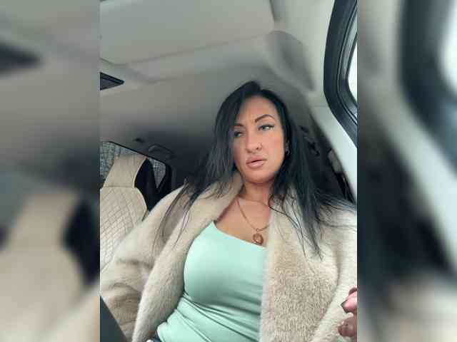 -MILA-35-, live webcam girl, age 35, streaming now, kont op mond, ballikken