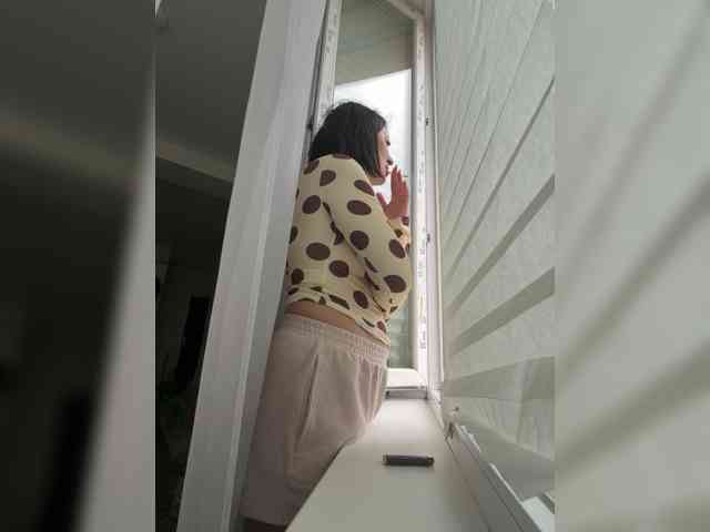 Snezhana1313, live webcam girl, age 36, from Украина, streaming now, anaal spelen, kontneuken