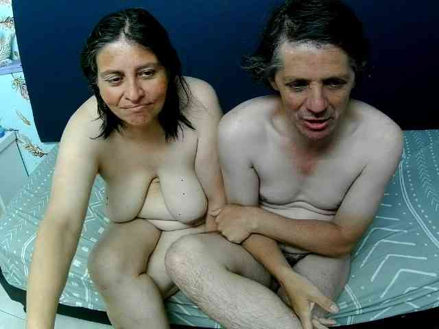 WilliamandElizabeth, live webcam girl, age 44, from COLOMBIA, streaming now, aziatische massage, pijpen