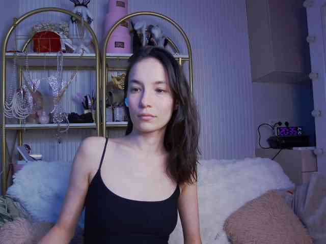 Hanomi, live webcam girl, age 26, streaming now, chatten, dansen