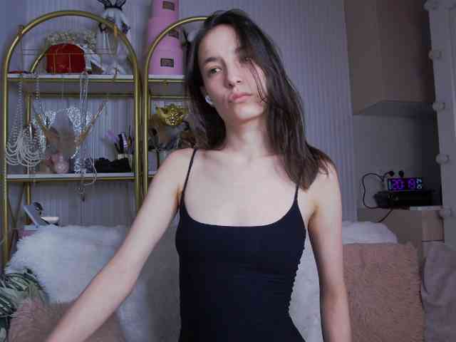 Hanomi, live webcam girl, age 26, streaming now, chatten, dansen