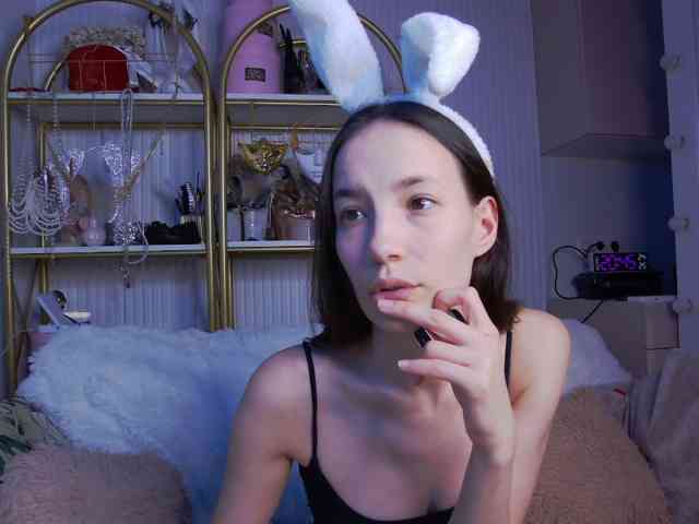 Hanomi, live webcam girl, age 26, streaming now, chatten, dansen