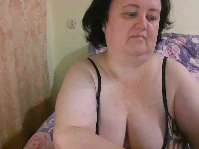Fatty-Bun, live webcam girl, age 50, streaming now, chatten, zaadming