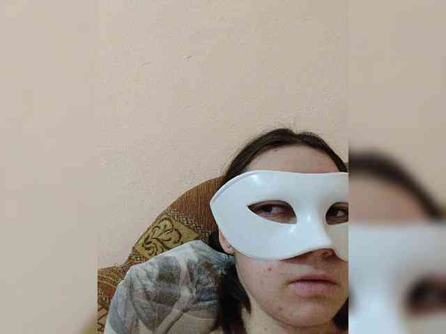 Elena13141516, live webcam girl, age 19, from Россия, streaming now, pijpen, camshow