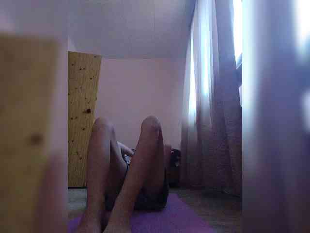 Elena13141516, live webcam girl, age 19, from Россия, streaming now, pijpen, camshow