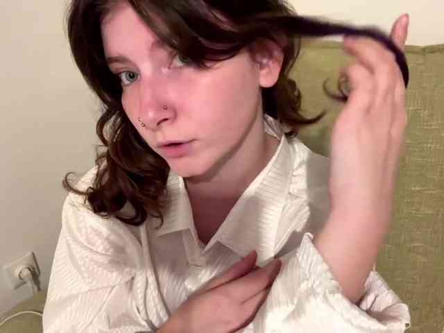 Josizz, live webcam girl, age 21, from SERBIA, streaming now, anaal spelen, aziatische massage