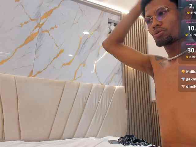 Zuri-Denzel69, live webcam girl, age 22, from COLOMBIA, streaming now, balzuigen, pijpen