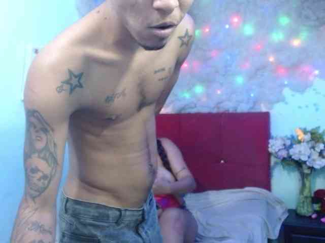 Destroyinggirl, live webcam girl, age 19, from COLOMBIA, streaming now, kontneuken, kontlikken