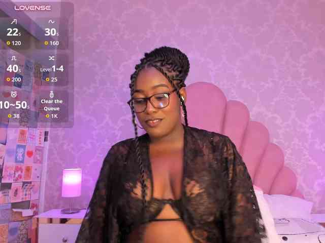 SheylaMunn, live webcam girl, age 19, from COLOMBIA, streaming now, pijpbeurt, camshow