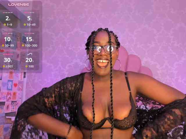 SheylaMunn, live webcam girl, age 19, from COLOMBIA, streaming now, pijpbeurt, camshow