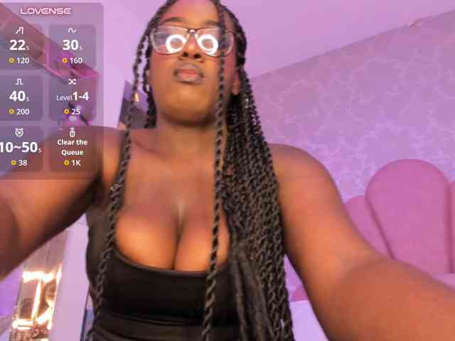 SheylaMunn, live webcam girl, age 19, from COLOMBIA, streaming now, pijpbeurt, camshow