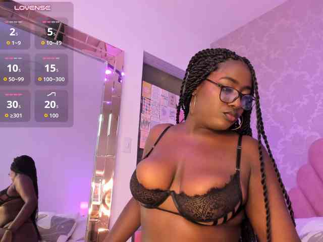 SheylaMunn, live webcam girl, age 19, from COLOMBIA, streaming now, pijpbeurt, camshow