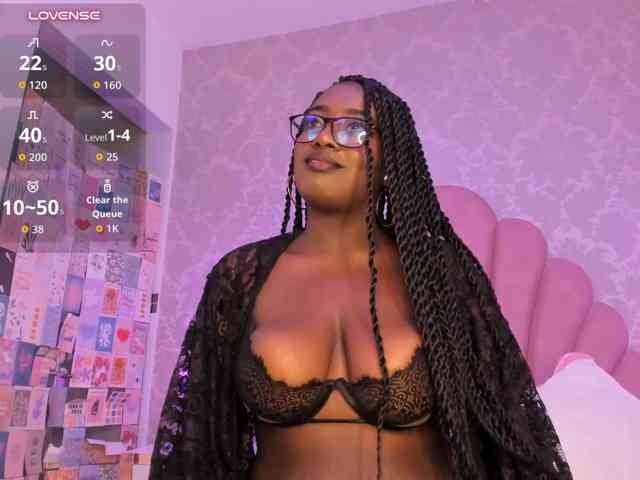 SheylaMunn, live webcam girl, age 19, from COLOMBIA, streaming now, pijpbeurt, camshow