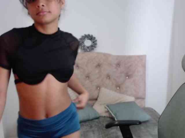 kristafox, live webcam girl, age 20, from PANAMA, streaming now, kont op mond, pijpen