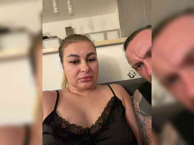 Rediska341, live webcam girl, age 30, streaming now, anaal spelen, kontneuken