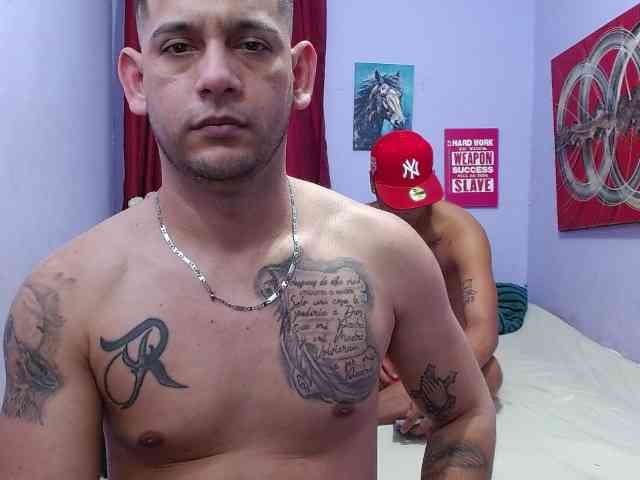 Interracialtwinks, live webcam girl, age 19, from COLOMBIA, streaming now, kontneuken, kontlikken
