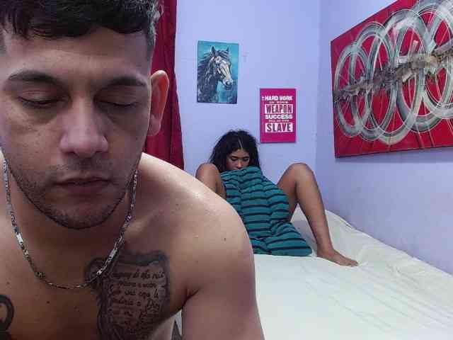 Interracialtwinks, live webcam girl, age 19, from COLOMBIA, streaming now, kontneuken, kontlikken