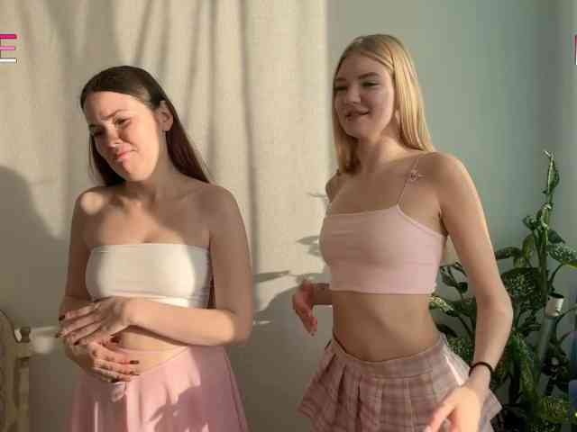 doublebubbleduo, live webcam girl, age 19, from россия, streaming now, chatten, dansen