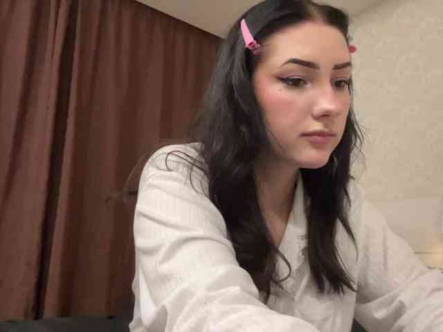 nikatira, live webcam girl, age 18, from POLAND, streaming now, pijpbeurt, kontneuken